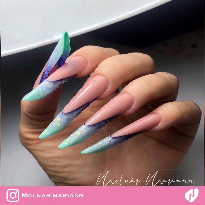Ombre Edge-shaped French Nails
